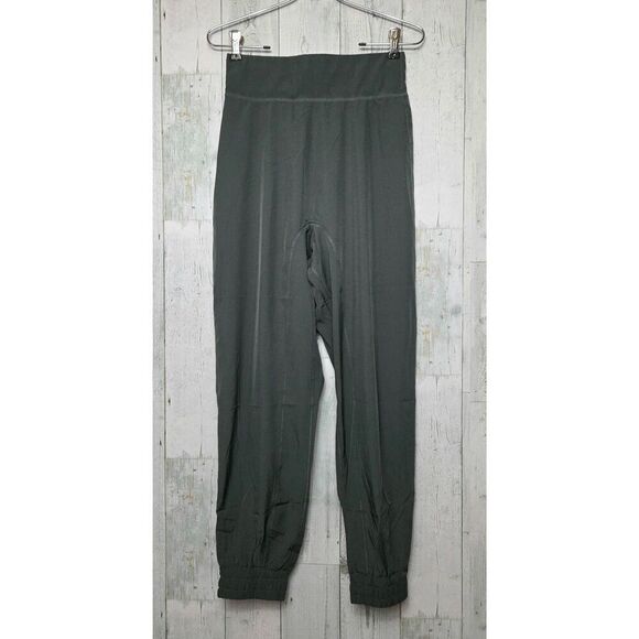 Halara Grey Gray Lightweight Joggers Sz. Sm. NWT FLAWED - Picture 1 of 5